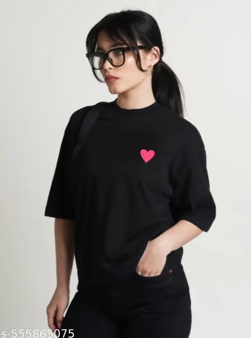 younshe-womens-oversized-black-heart-tee.jpg